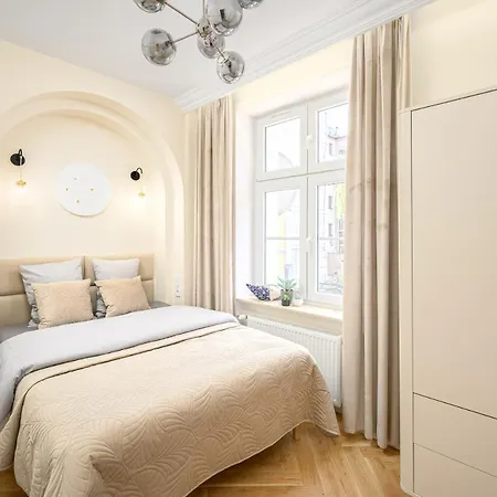 Quiet Apartment On The Main Square, 2 Bathrooms Wroclaw Exterior photo